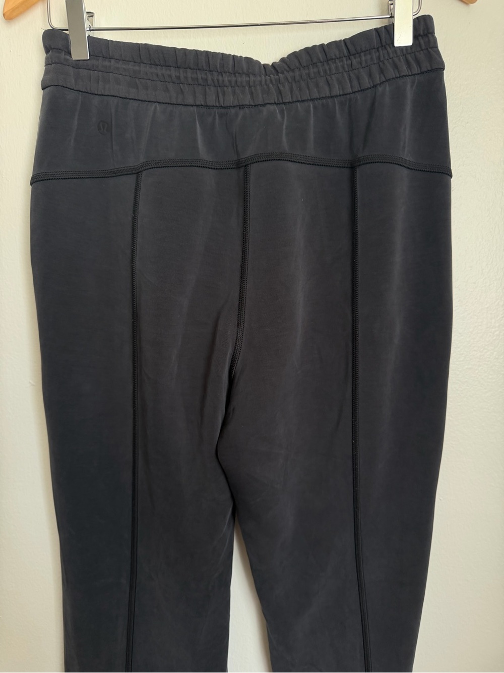 Lululemon SoftStreme High Rise Pants Regular Washed Black Women Size 8 - Picture 6 of 9